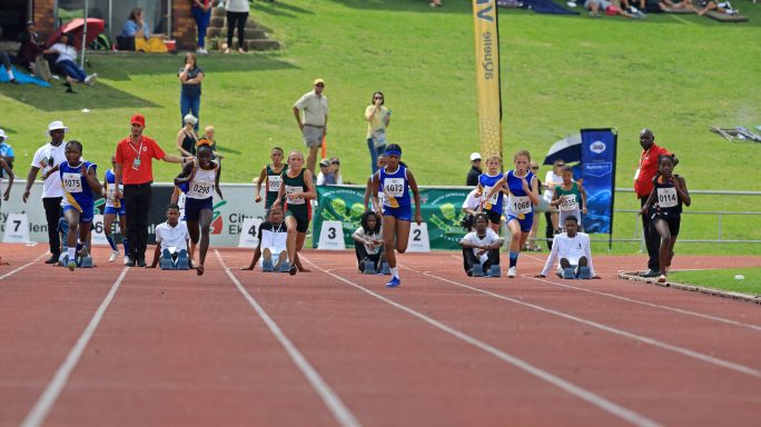 Mia Halberstadt Sprints (5) Mia Halberstadt Sprints (5)